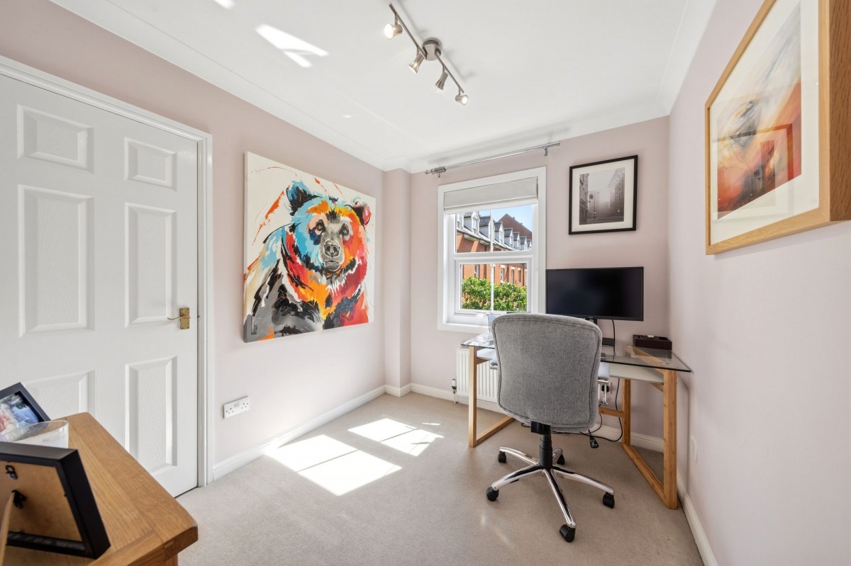 Ravensworth Gardens, Cambridge, CB1