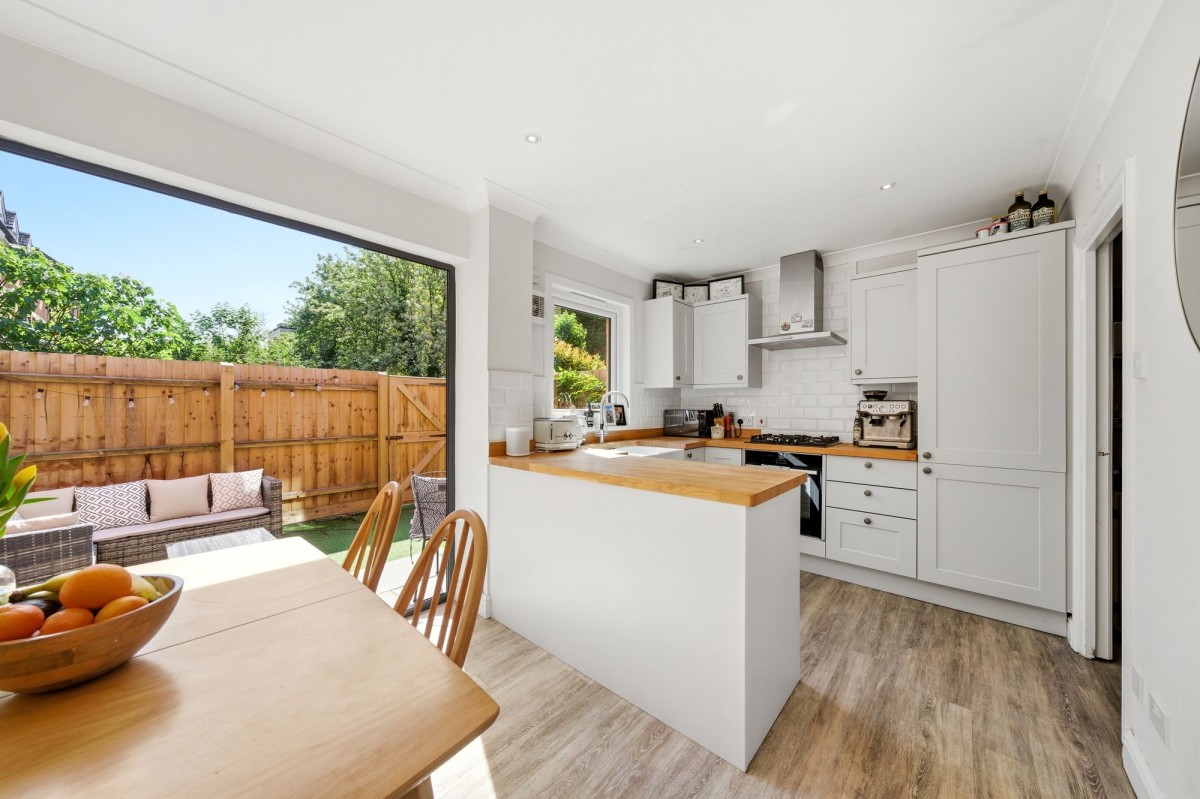 Ravensworth Gardens, Cambridge, CB1