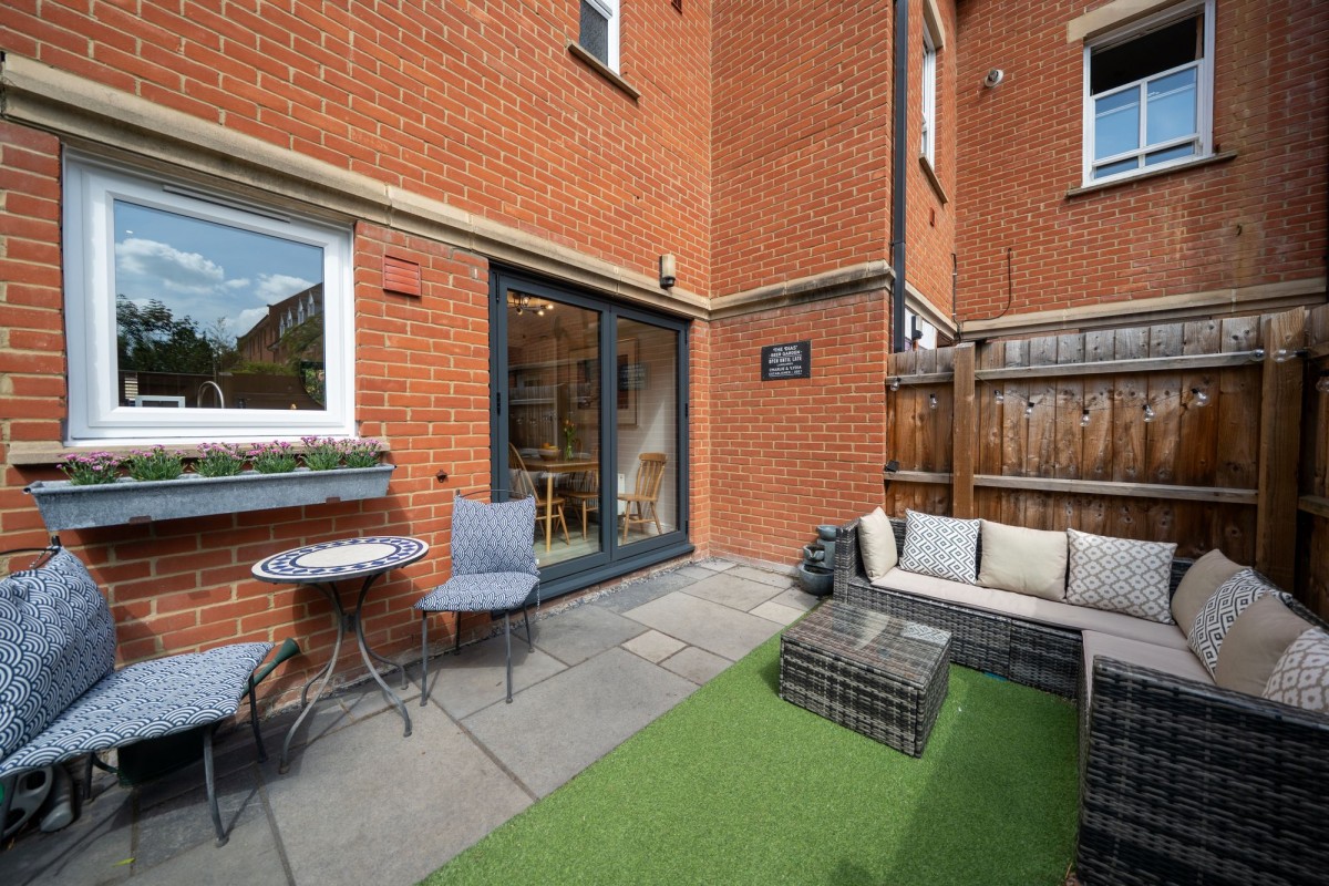 Ravensworth Gardens, Cambridge, CB1