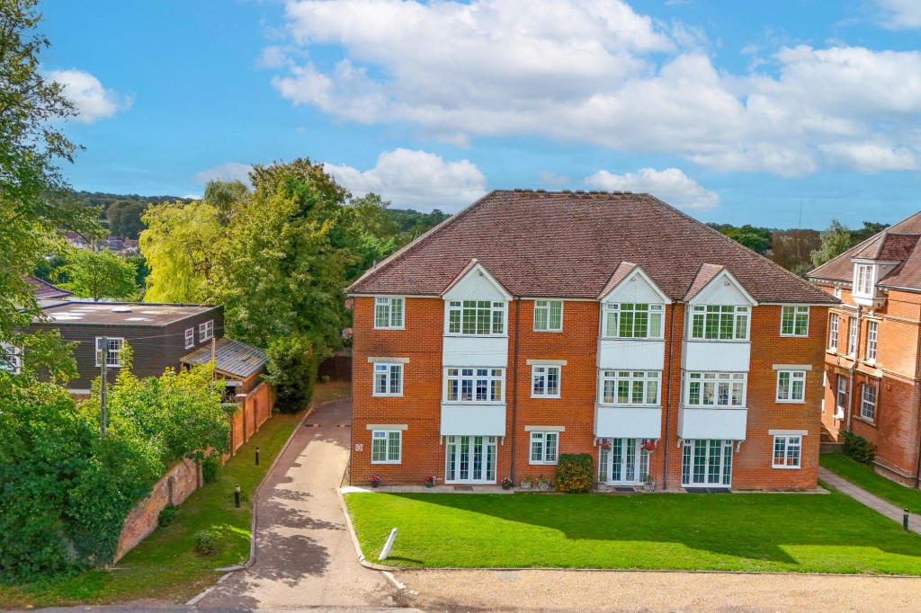 Heath Road, Newmarket, CB8