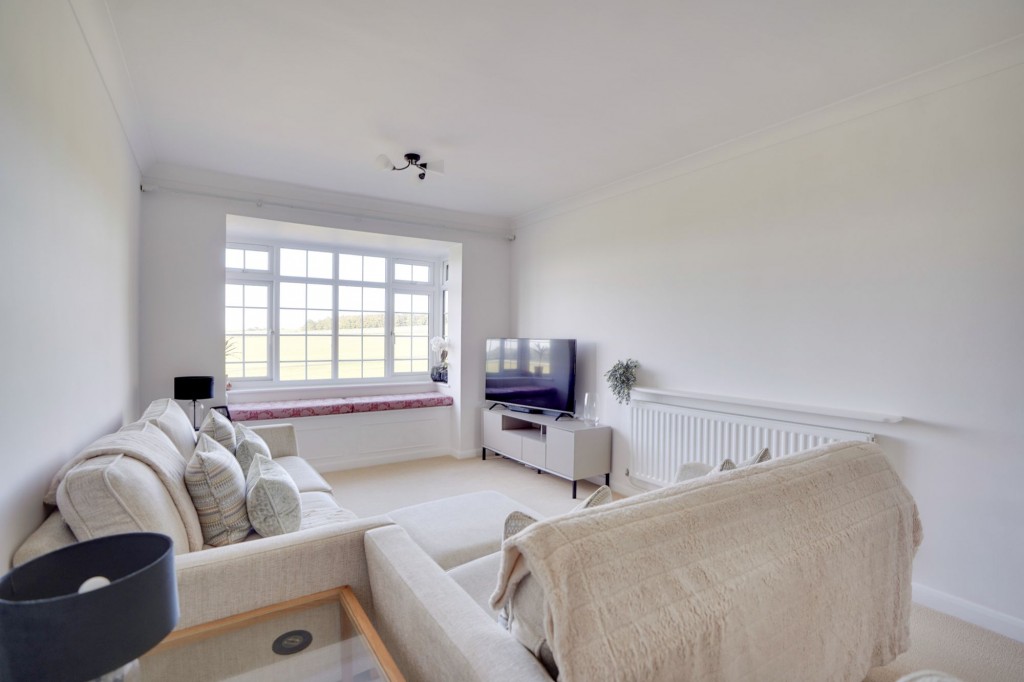 Heath Road, Newmarket, CB8