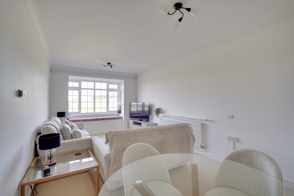 Heath Road, Newmarket, CB8