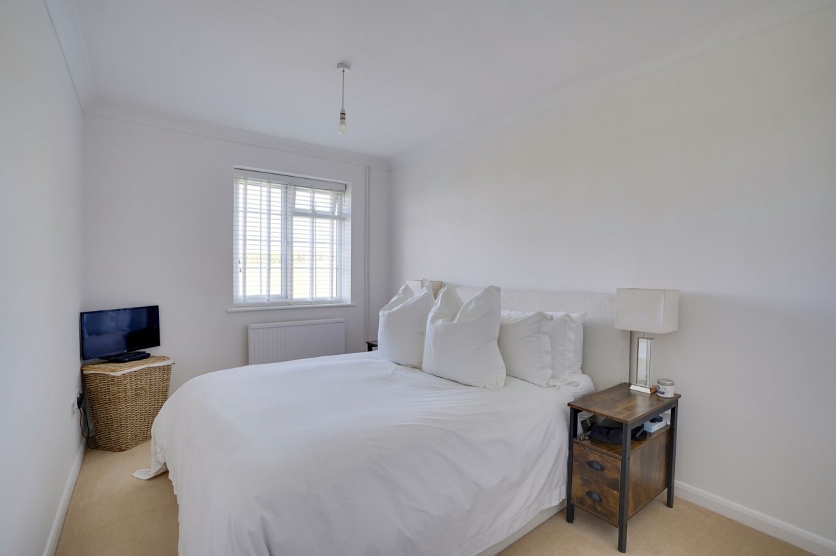 Heath Road, Newmarket, CB8