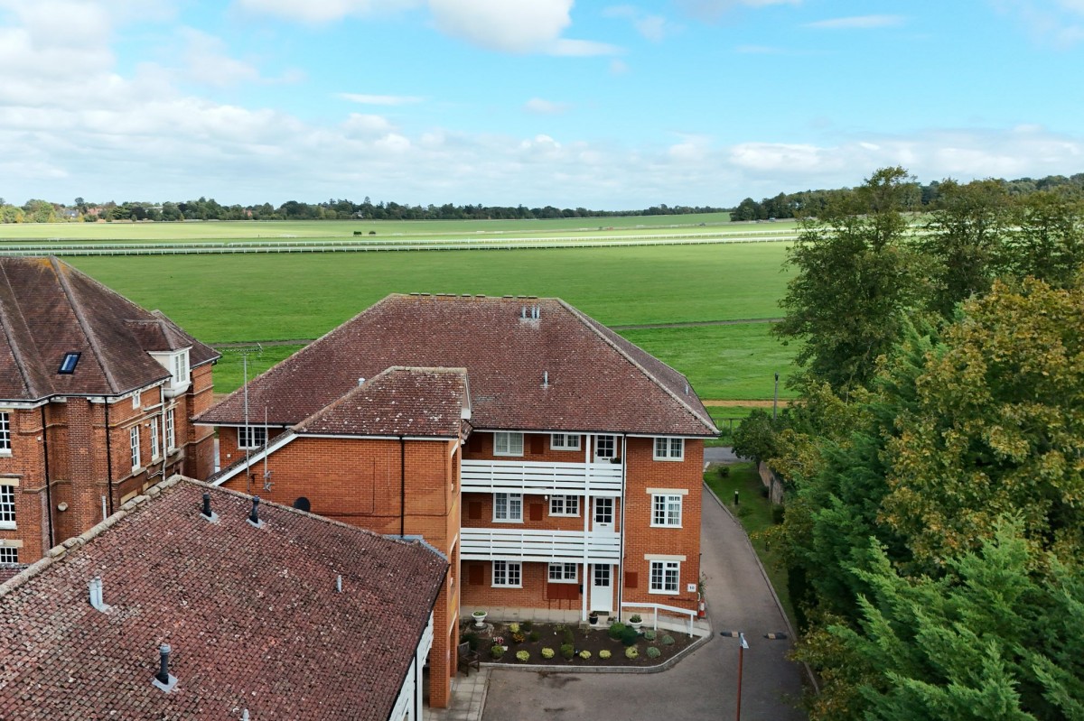 Heath Road, Newmarket, CB8