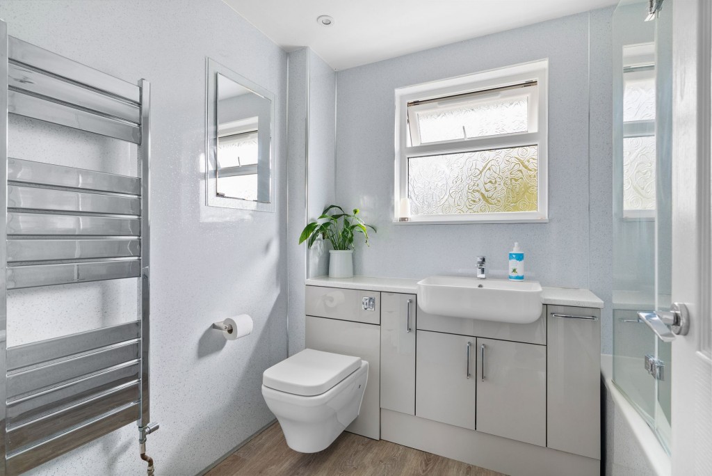 Finchams Close, Linton, CB21