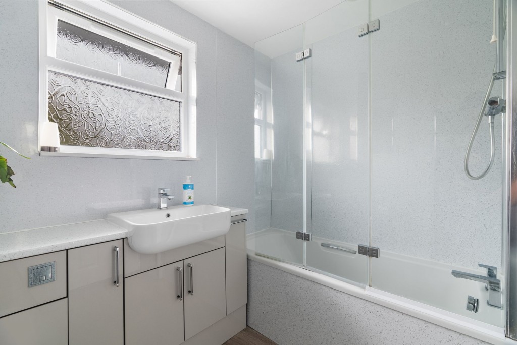 Finchams Close, Linton, CB21