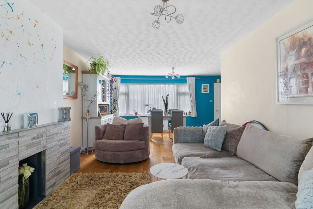 Finchams Close, Linton, CB21