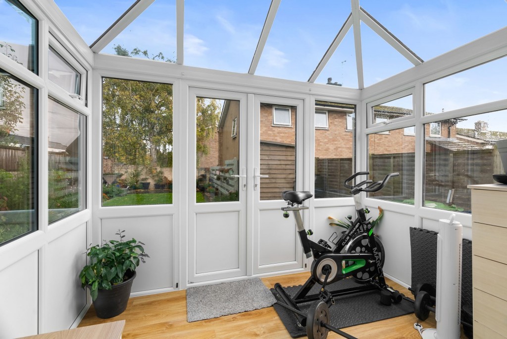 Finchams Close, Linton, CB21