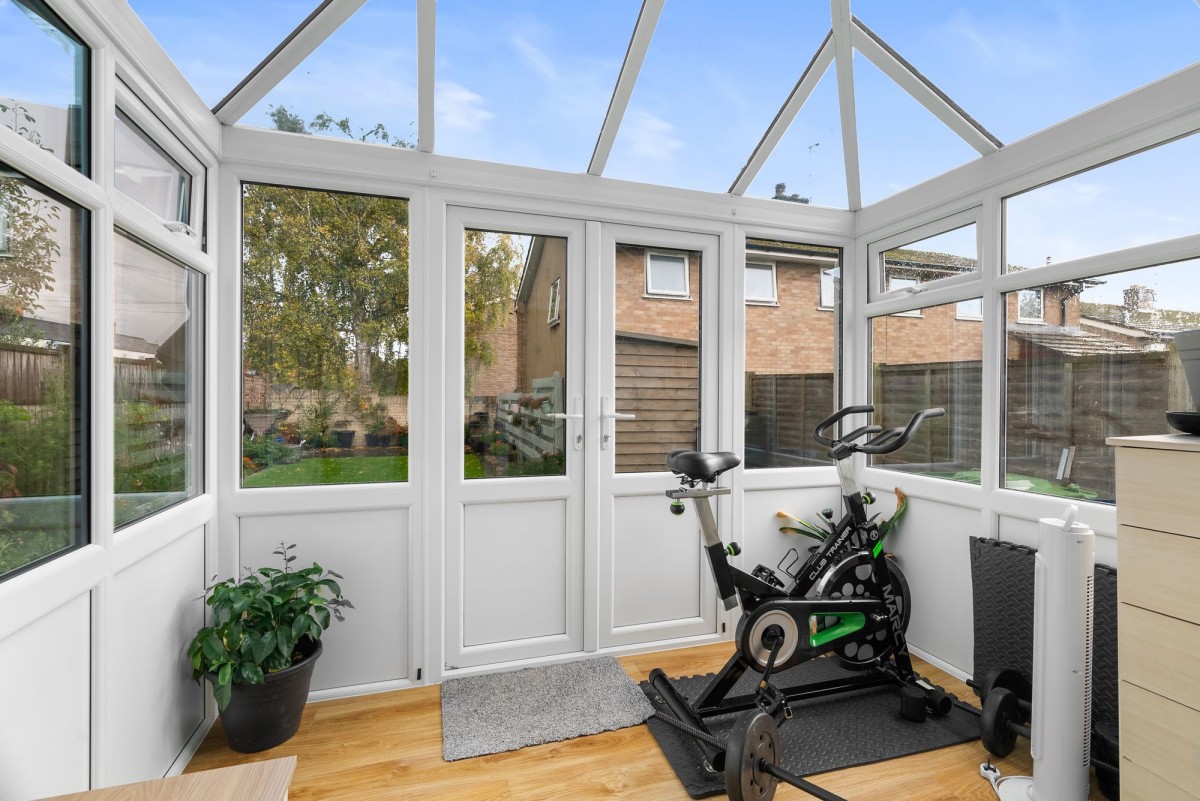 Finchams Close, Linton, CB21