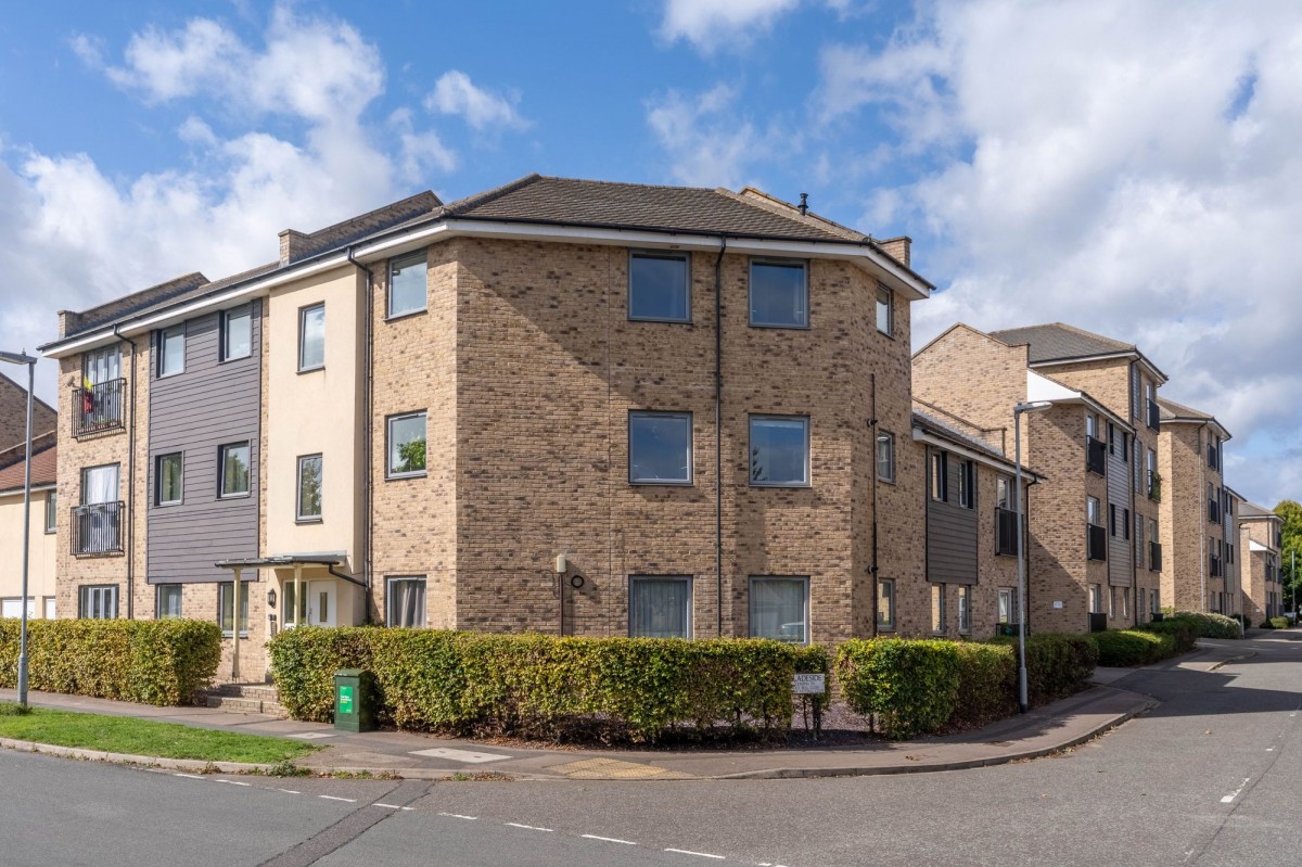 Woodhead Drive, Cambridge, CB4