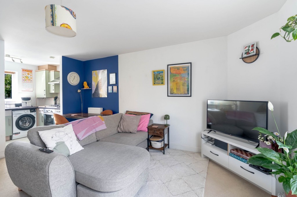 Woodhead Drive, Cambridge, CB4