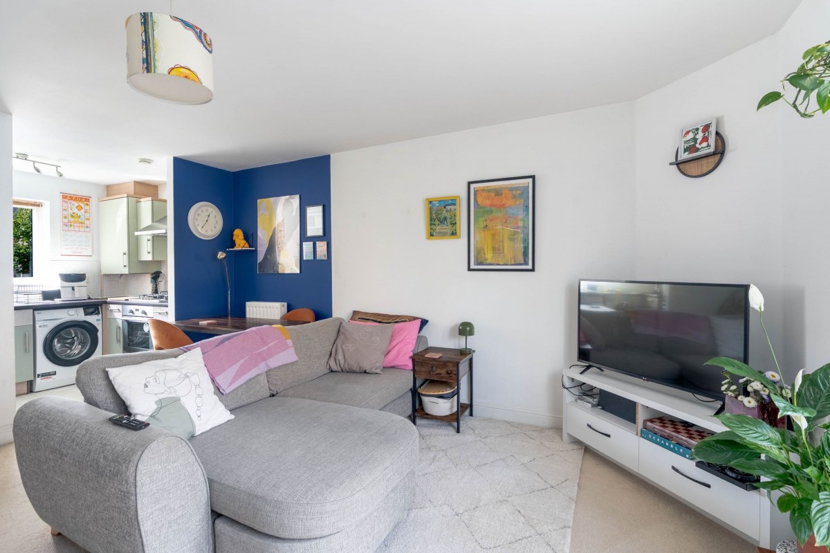 Woodhead Drive, Cambridge, CB4
