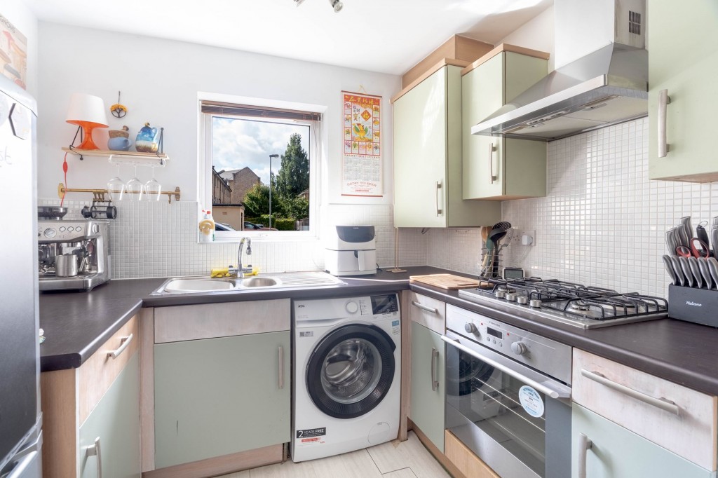 Woodhead Drive, Cambridge, CB4