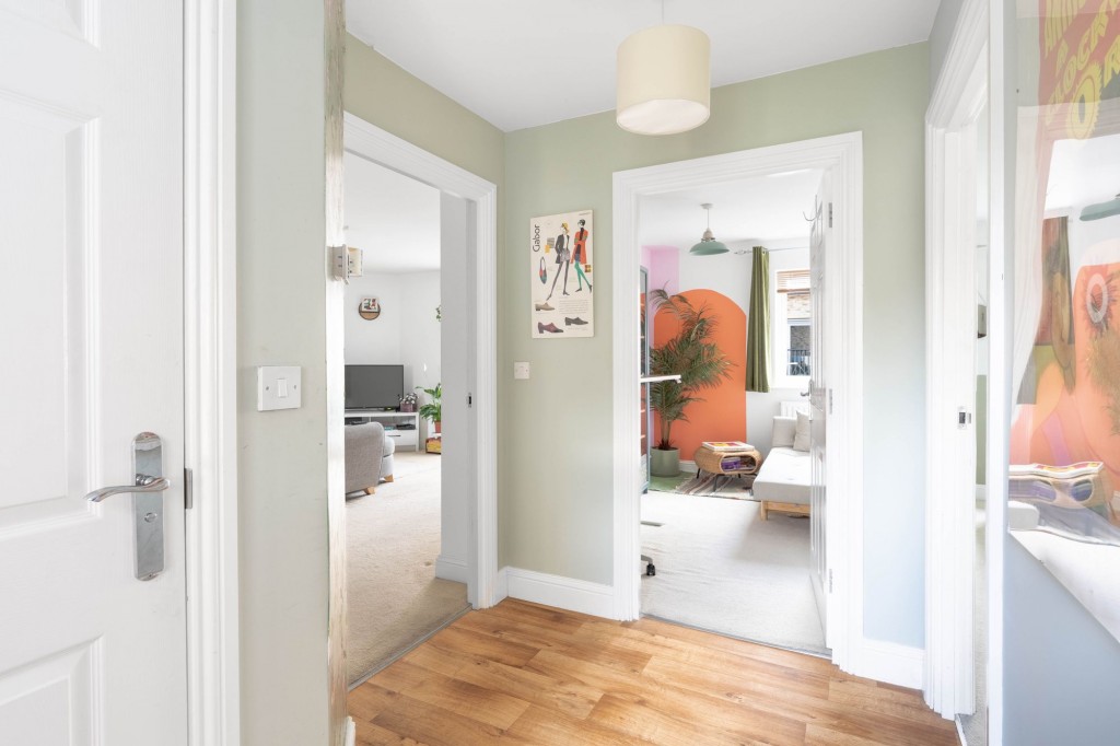 Woodhead Drive, Cambridge, CB4