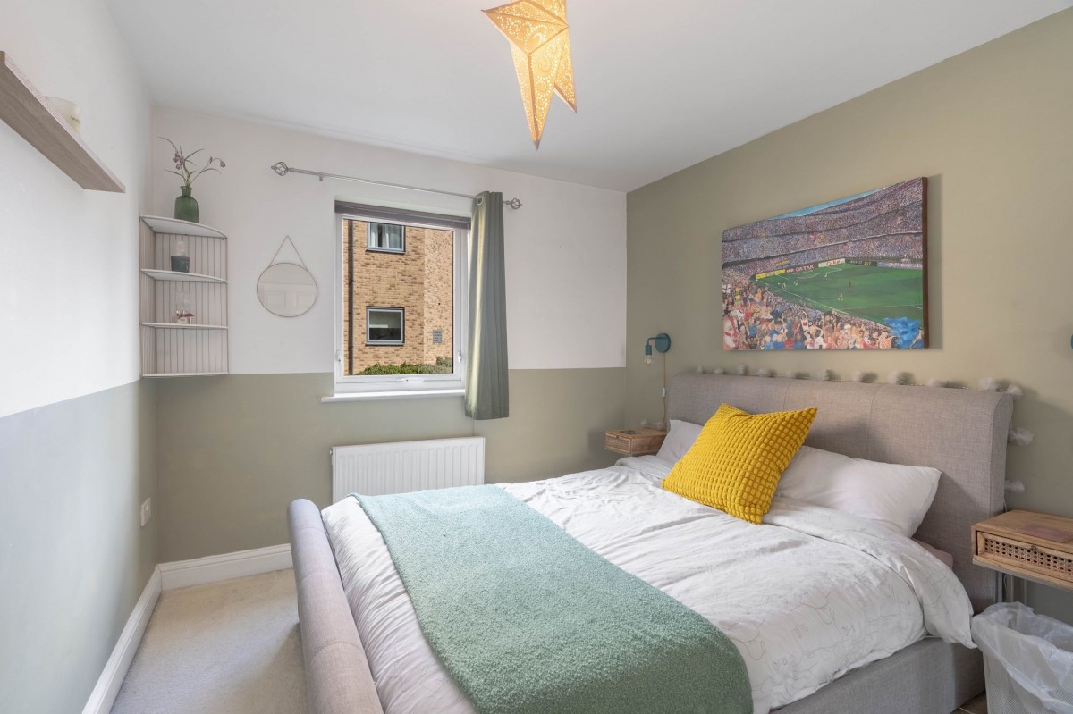 Woodhead Drive, Cambridge, CB4