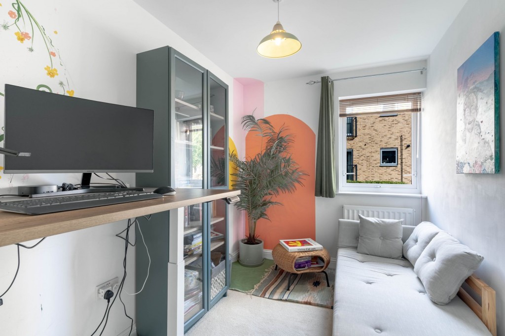 Woodhead Drive, Cambridge, CB4