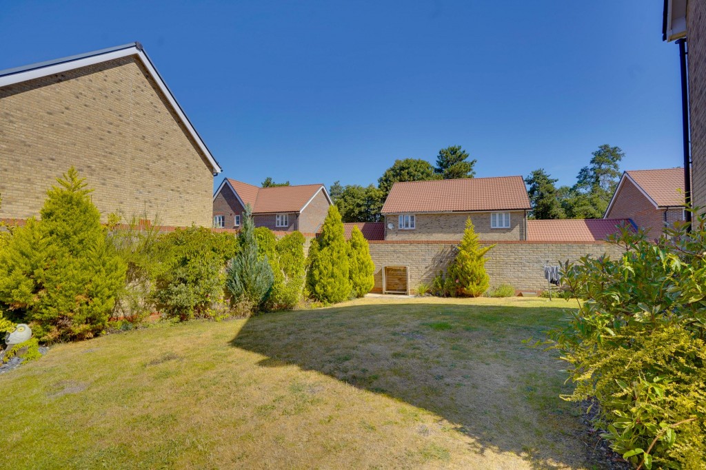 St. Marys Road, Kentford, CB8