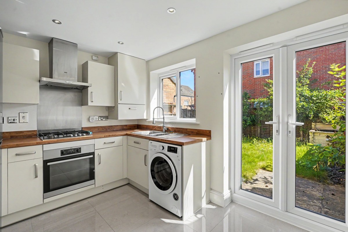 Plover Place, Exning, CB8