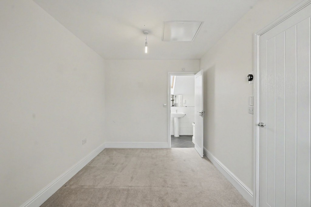 Plover Place, Exning, CB8