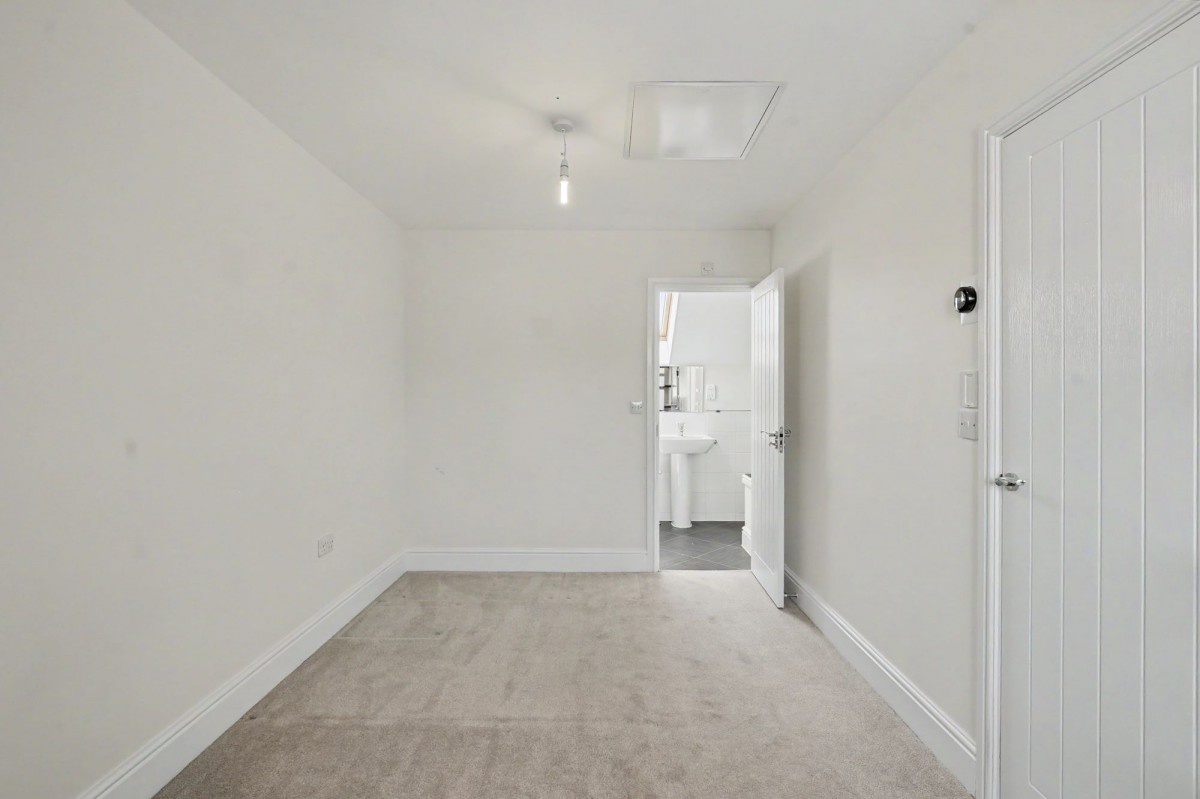 Plover Place, Exning, CB8