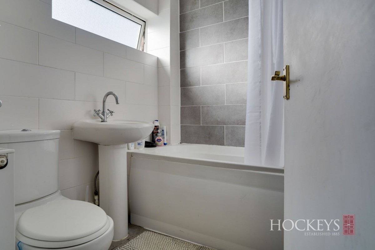 Craister Court, Cambridge, CB4