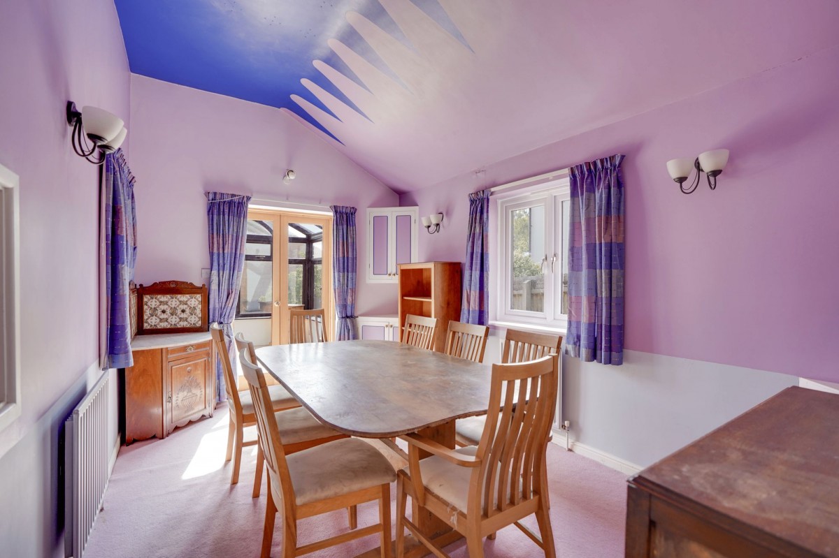 High Street, Tuddenham, IP28