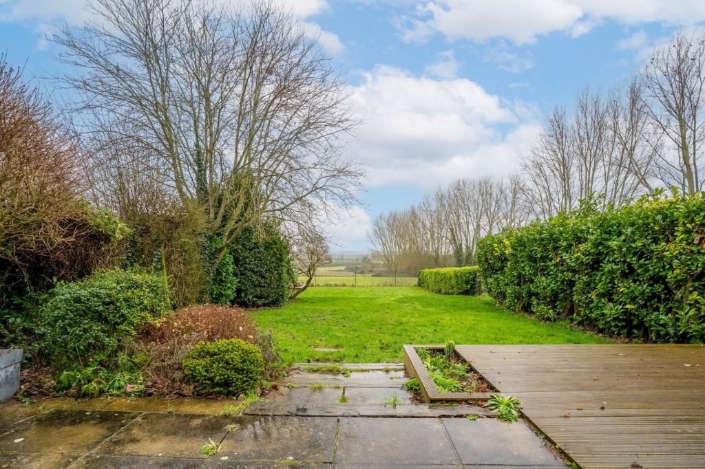 Orchard Way, Haddenham, CB6