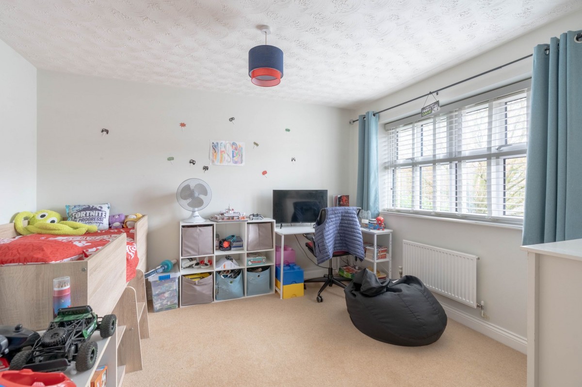 Orchard Way, Haddenham, CB6