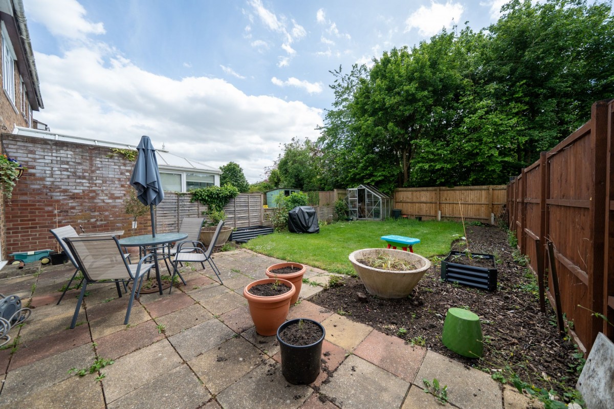 Burkett Way, Histon, CB24
