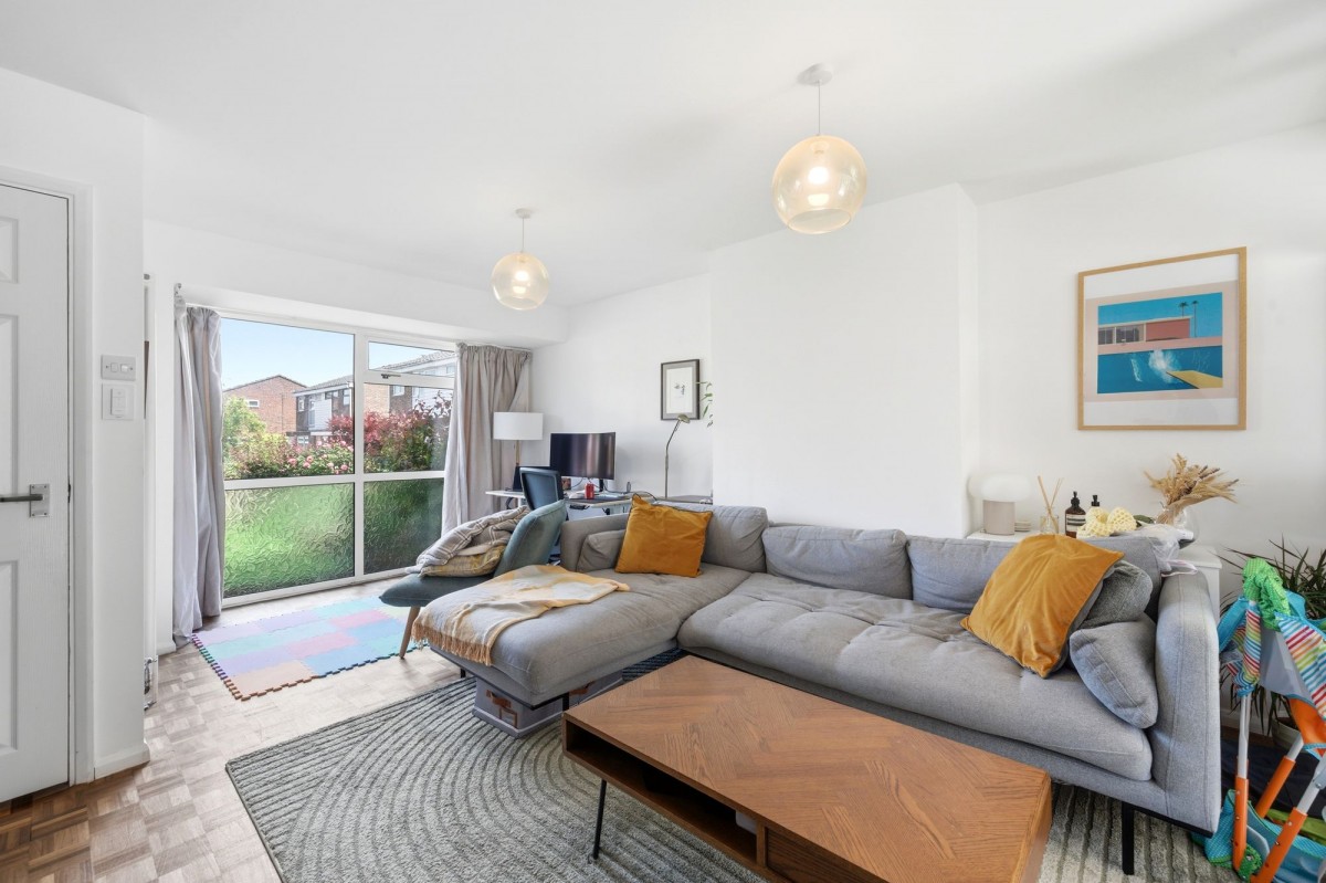 Burkett Way, Histon, CB24