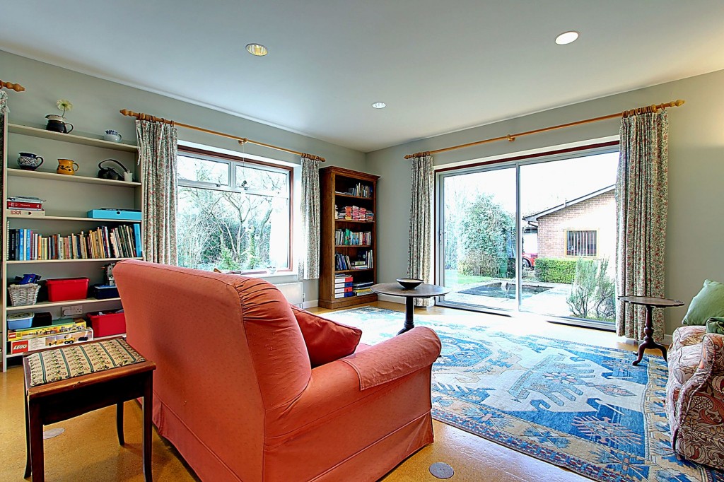 Main Road, Elm, PE14