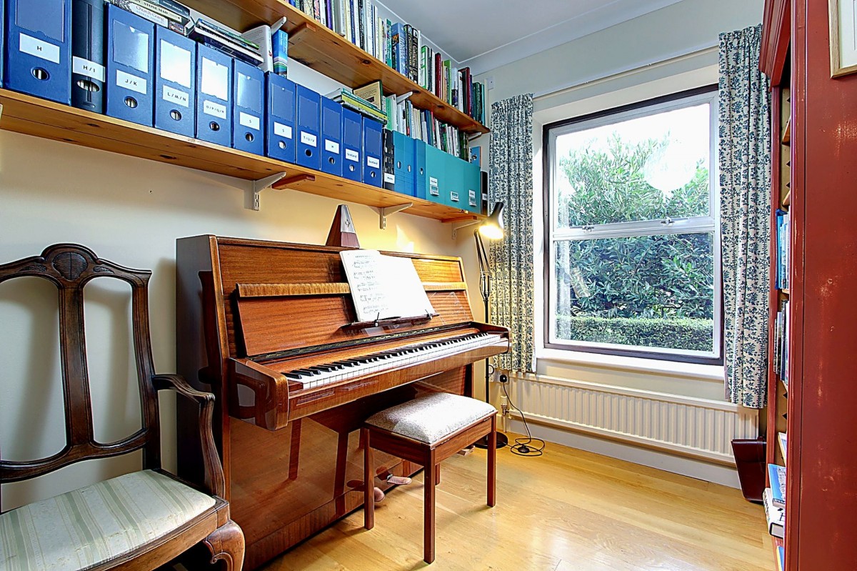 Main Road, Elm, PE14