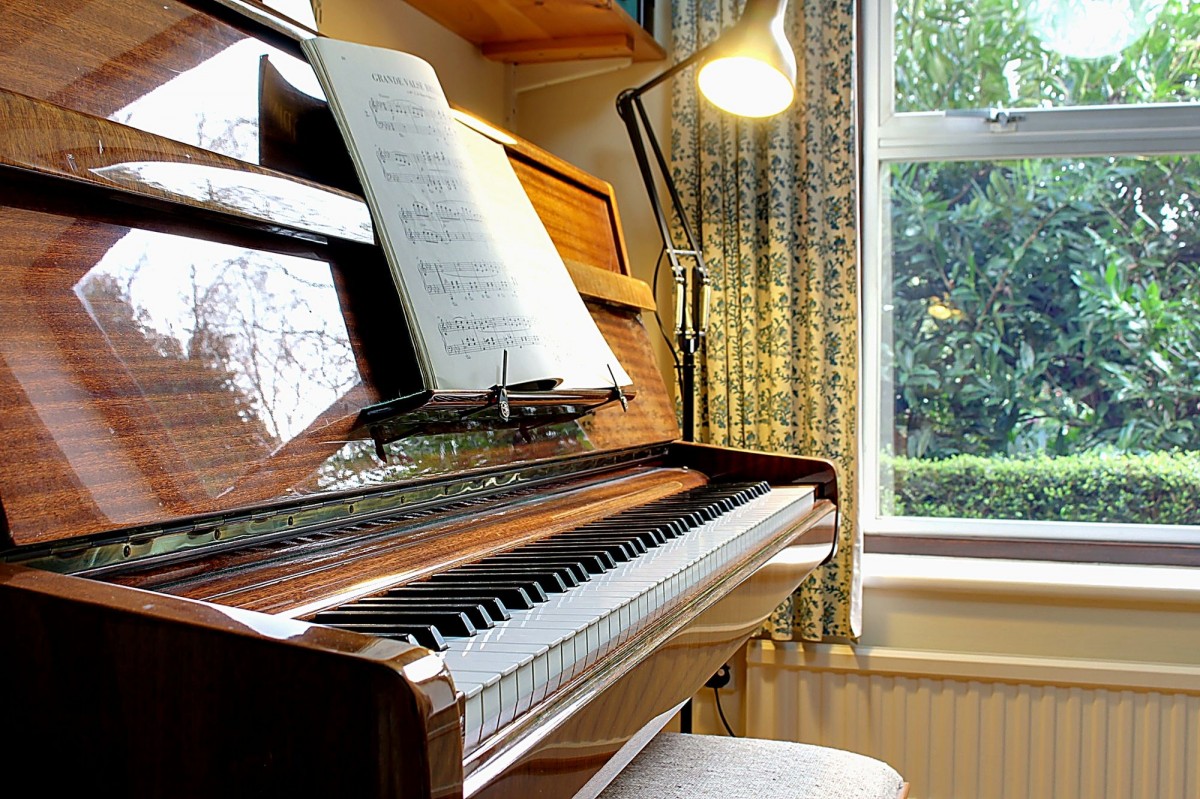 Main Road, Elm, PE14