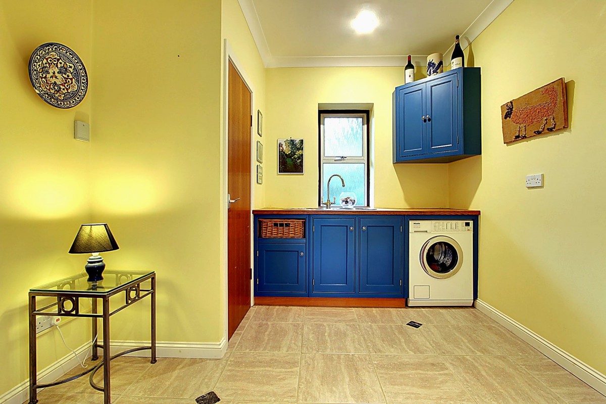 Main Road, Elm, PE14