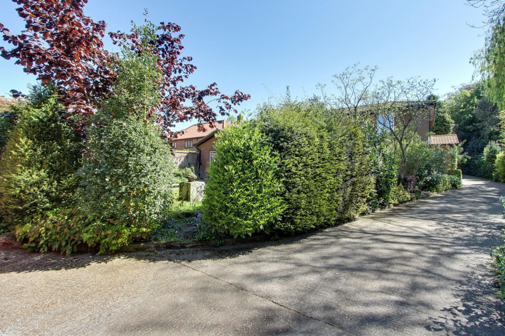 Main Road, Elm, PE14
