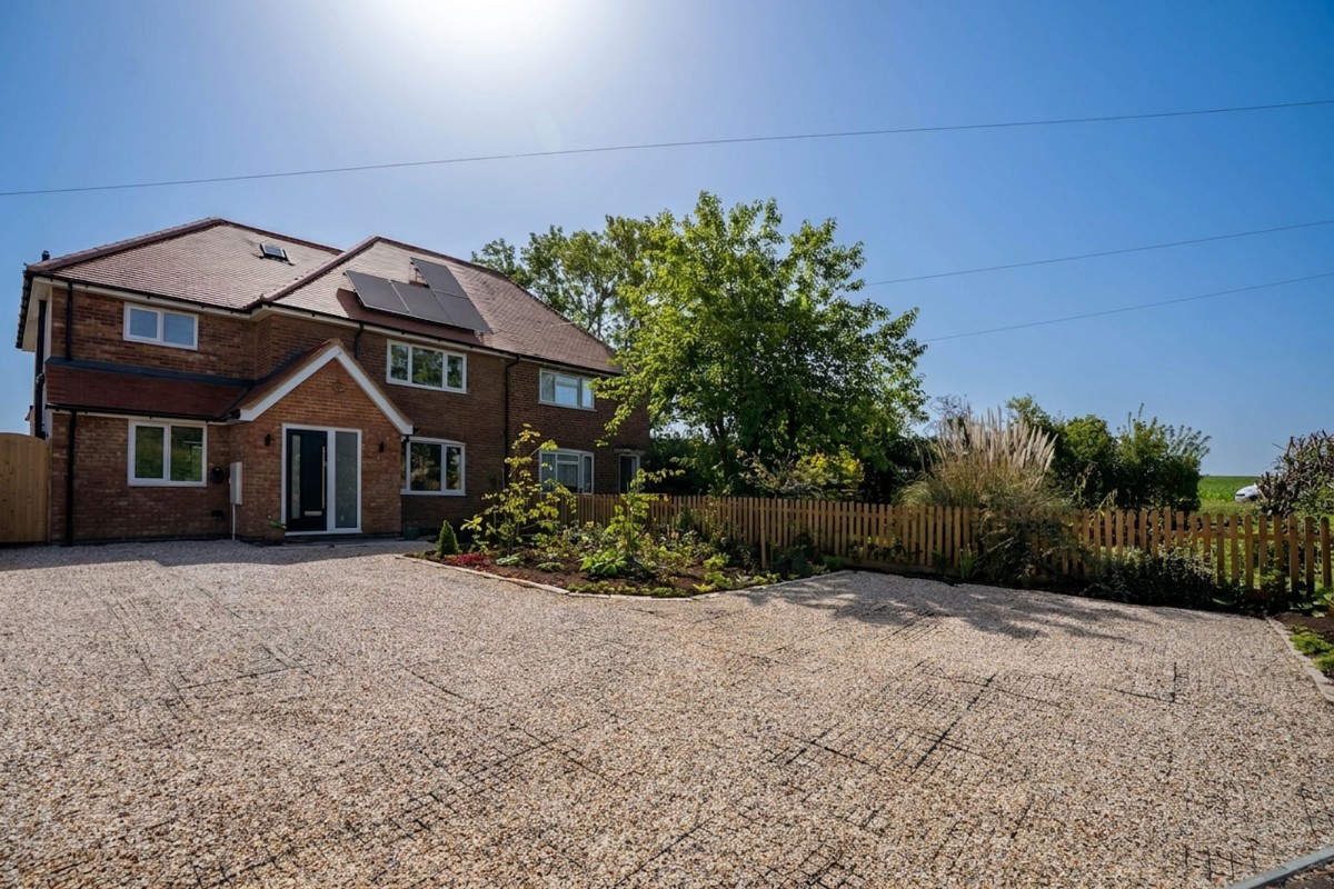Streetly End, West Wickham, CB21