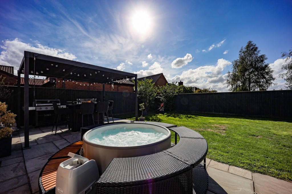 Old Main Road, Holbeach, PE12