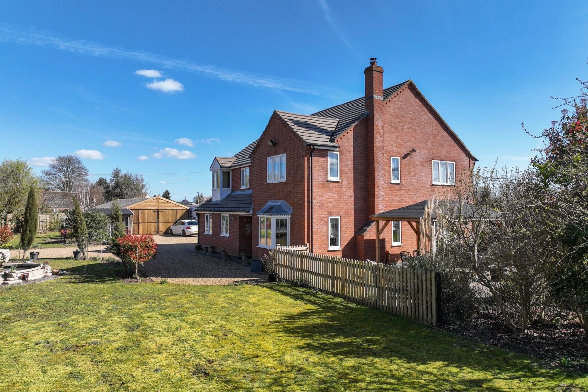Main Road, Holbeach Drove, PE12