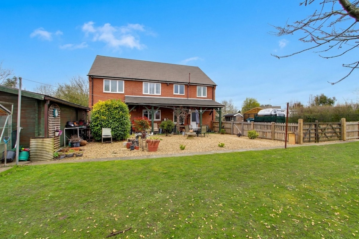 Main Road, Holbeach Drove, PE12