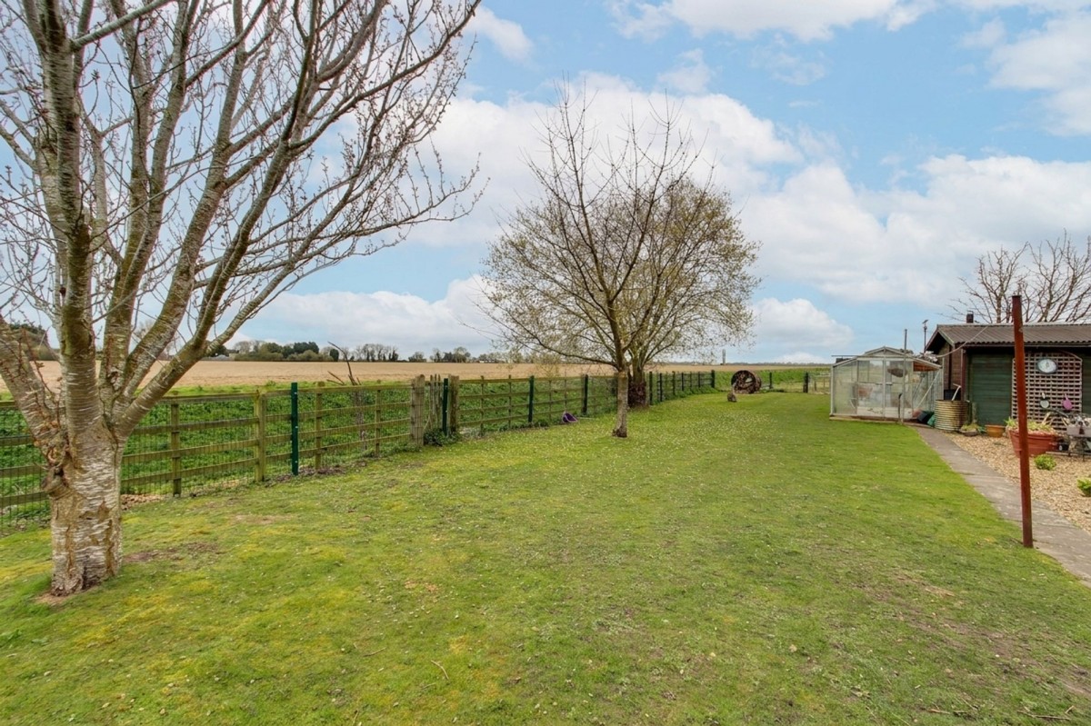 Main Road, Holbeach Drove, PE12