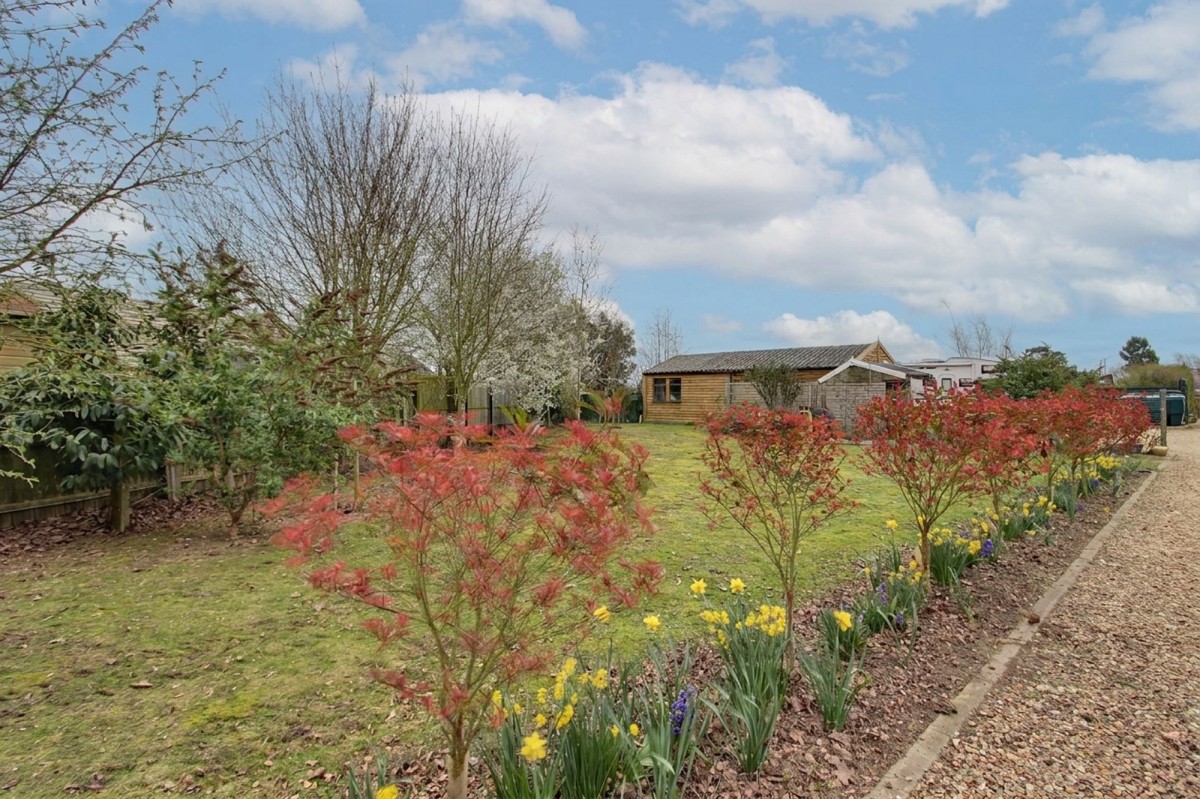Main Road, Holbeach Drove, PE12