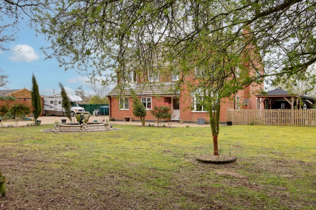 Main Road, Holbeach Drove, PE12