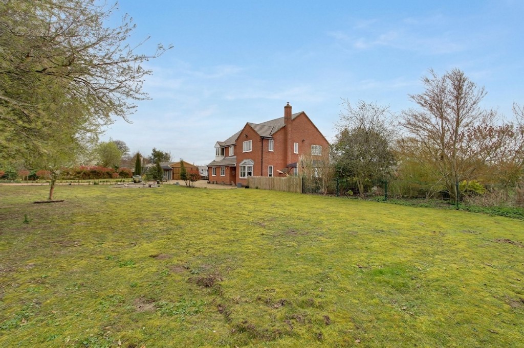 Main Road, Holbeach Drove, PE12