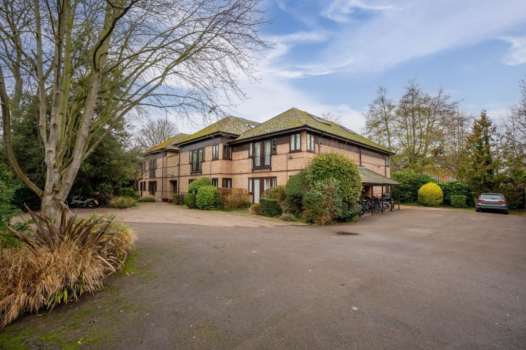 Arbury Road, Twickenham Court Arbury Road, CB4