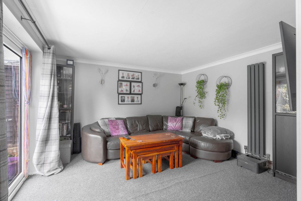 Rivey Close, Linton, CB21