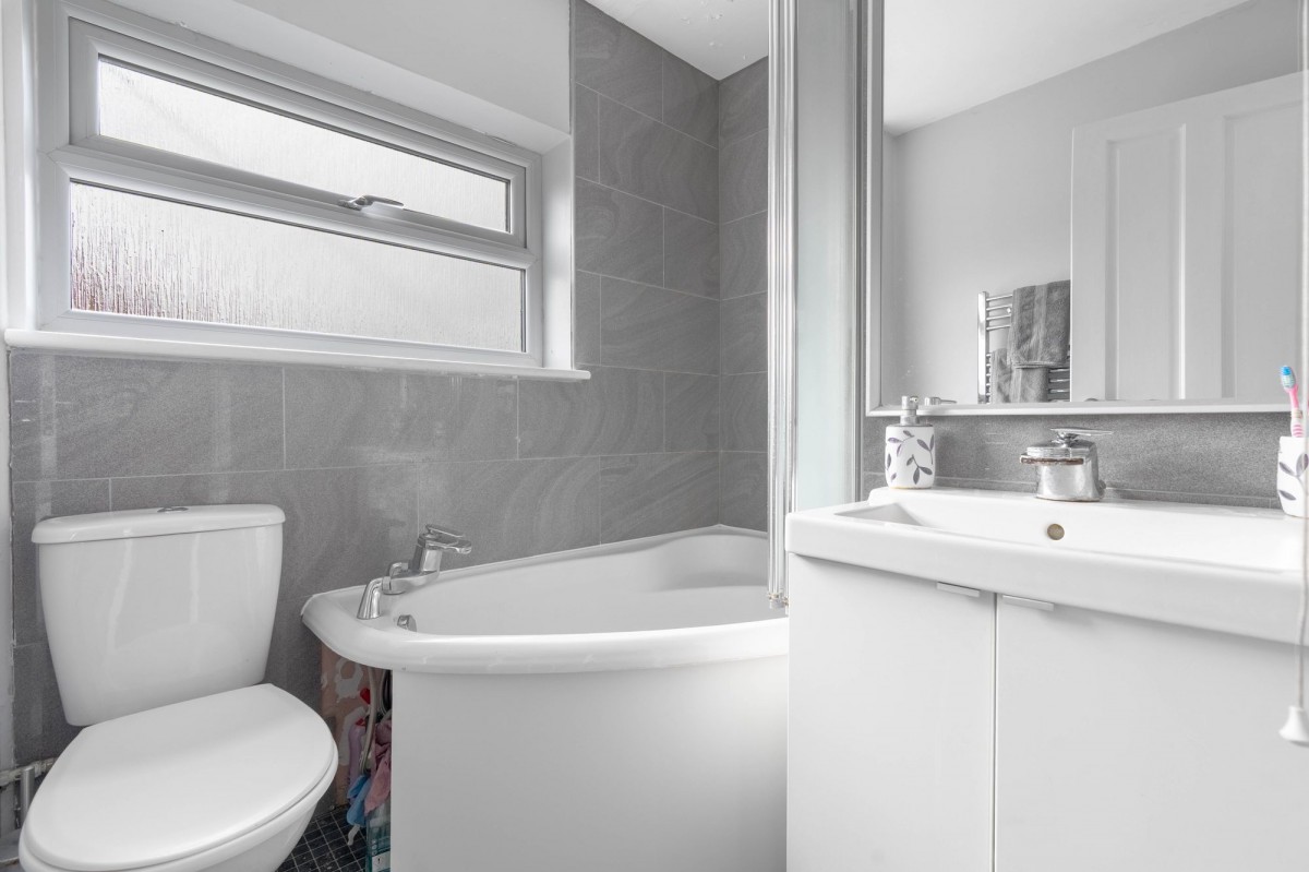 Rivey Close, Linton, CB21