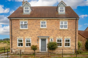 Holland Walk, Longstanton, CB24