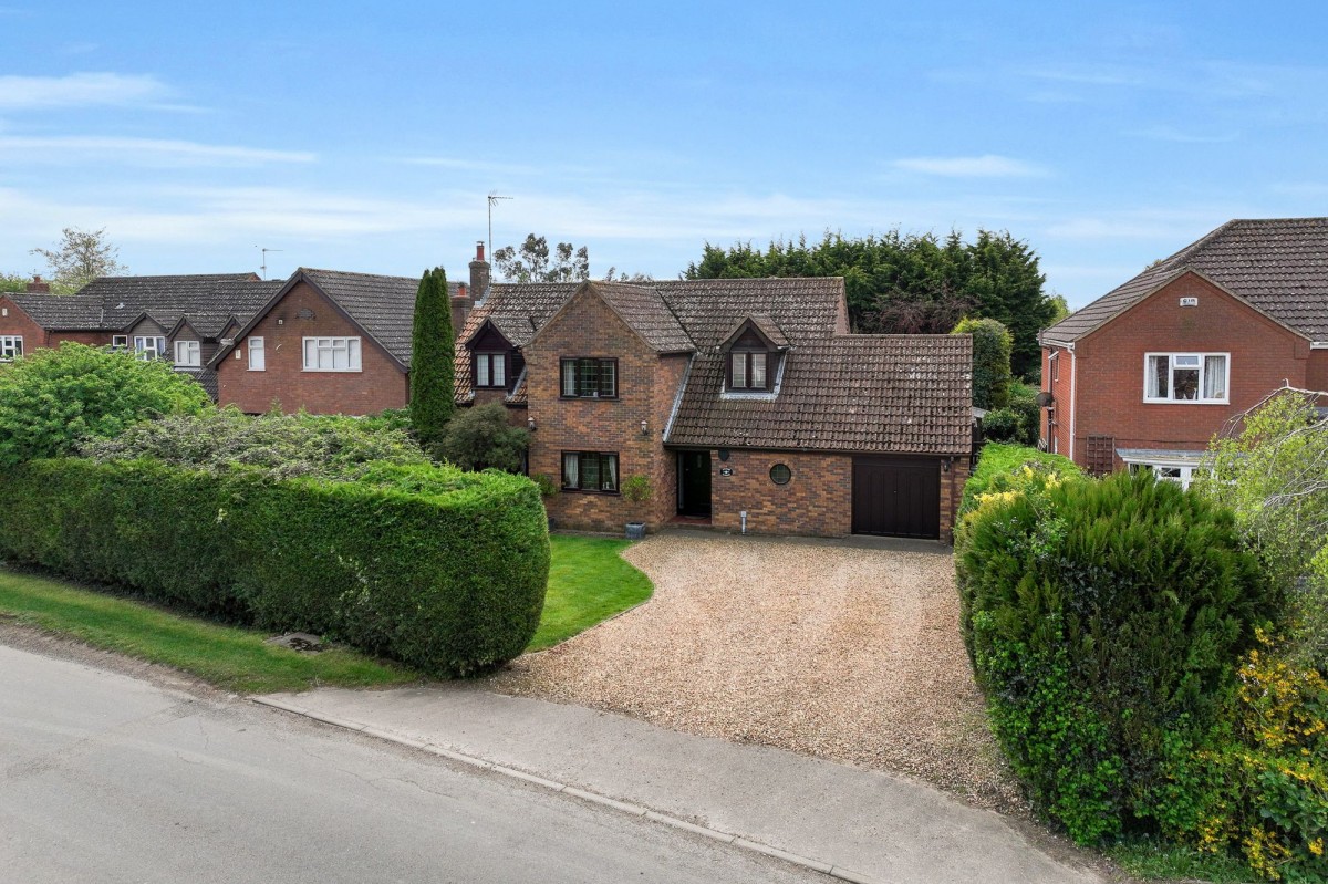 18 Hungate Road, Emneth, PE14