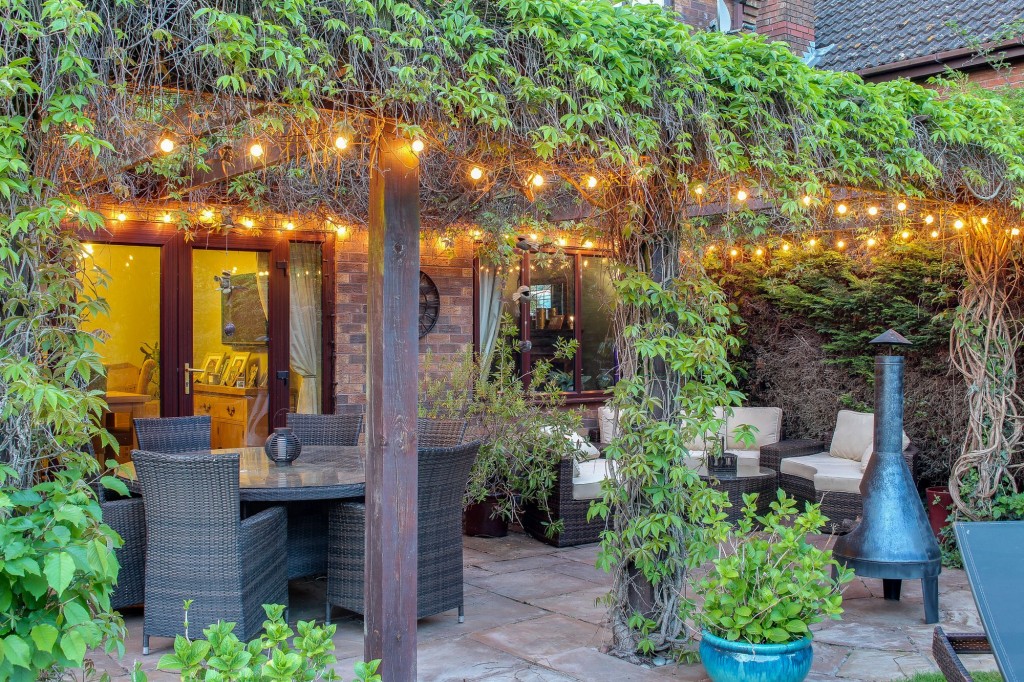 18 Hungate Road, Emneth, PE14