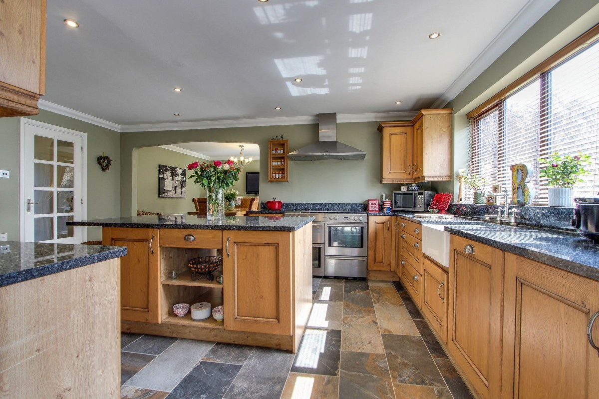 18 Hungate Road, Emneth, PE14